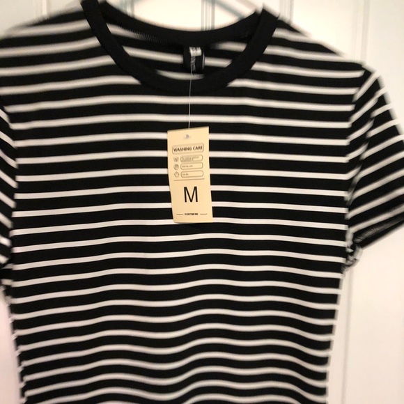 🔸Black& white striped dress - Picture 2 of 3